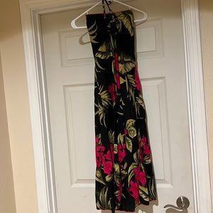 Made in Hawaii Beach party dress/ flower tropical dress. Small